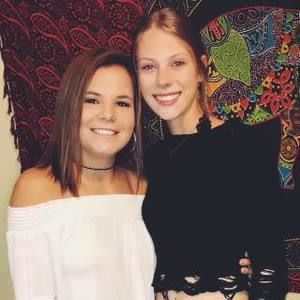 Meet your Posher, Ana